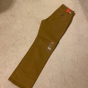 Men’s Levi’s chinos